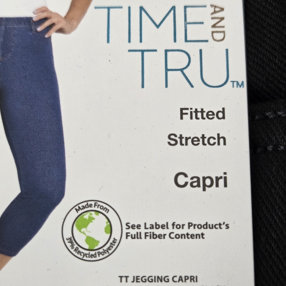 Black Capri Jeggings XXL (20) Fitted Stretch Pull-On Back Pockets Plus Size New - Picture 10 of 11